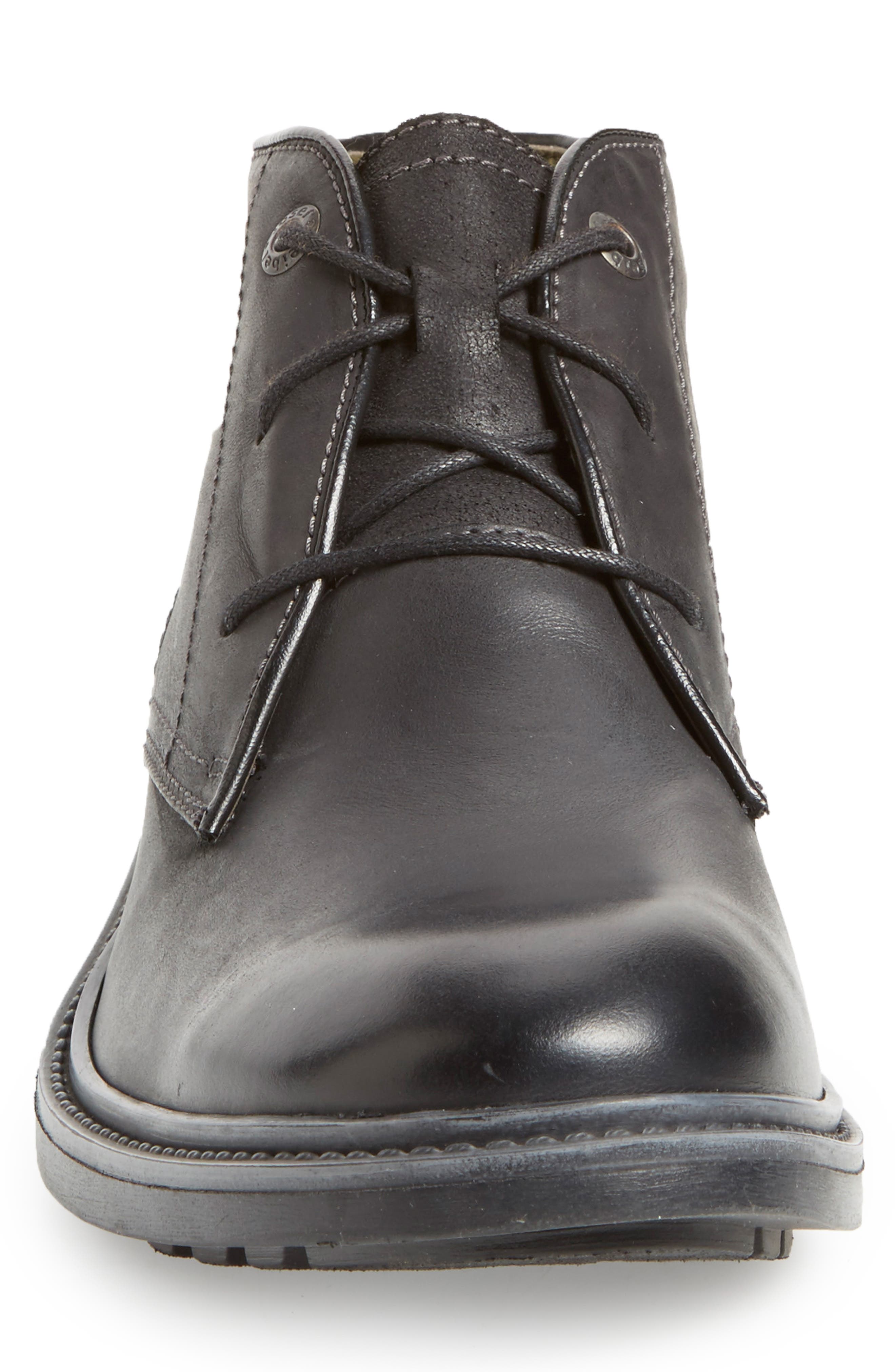 Josef Seibel 'Oscar 11' Chukka Boot, Alternate, color, 