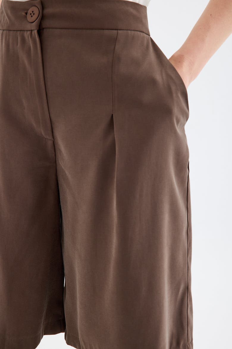 Vera Tencel Bermuda Short, Alternate, color, Brown