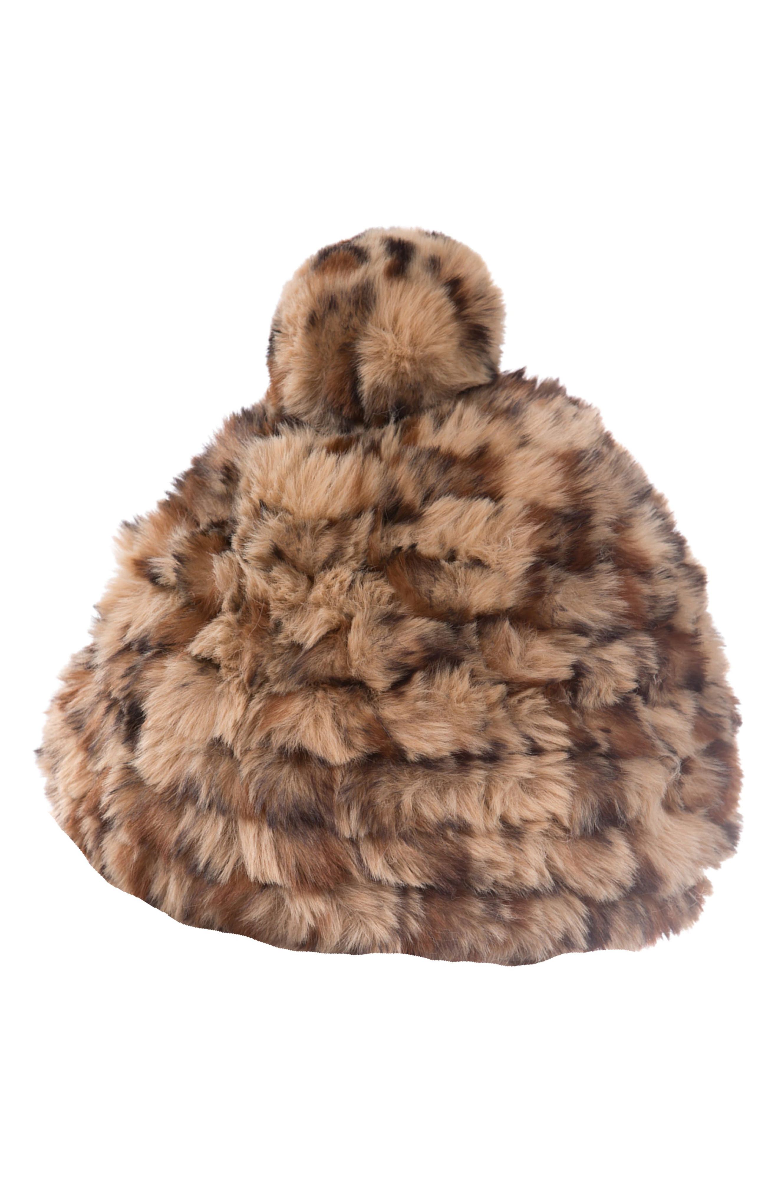 MARCUS ADLER Faux Fur Pompom Beanie