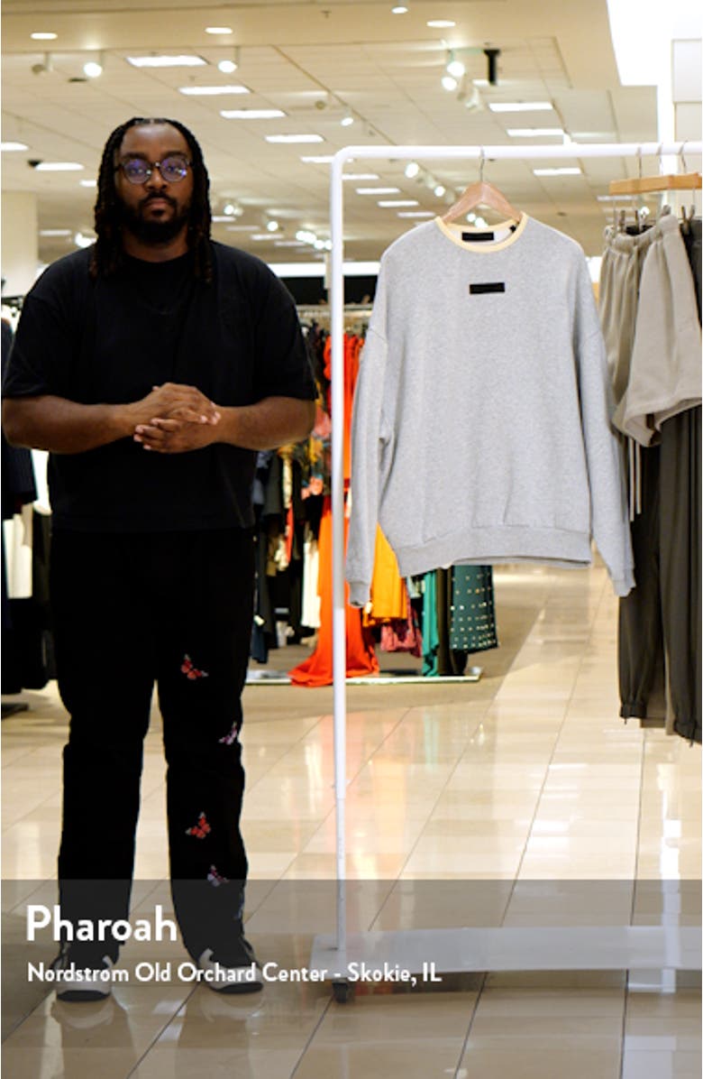 Oversize Fleece Crewneck Sweatshirt, sales video thumbnail