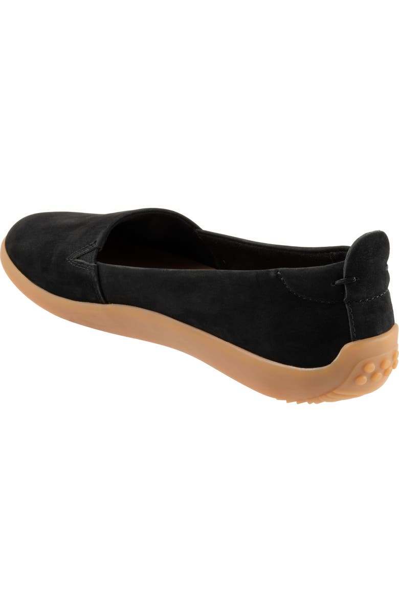 SoftWalk<sup>®</sup> Deva Flat, Alternate, color, Black Nubuck