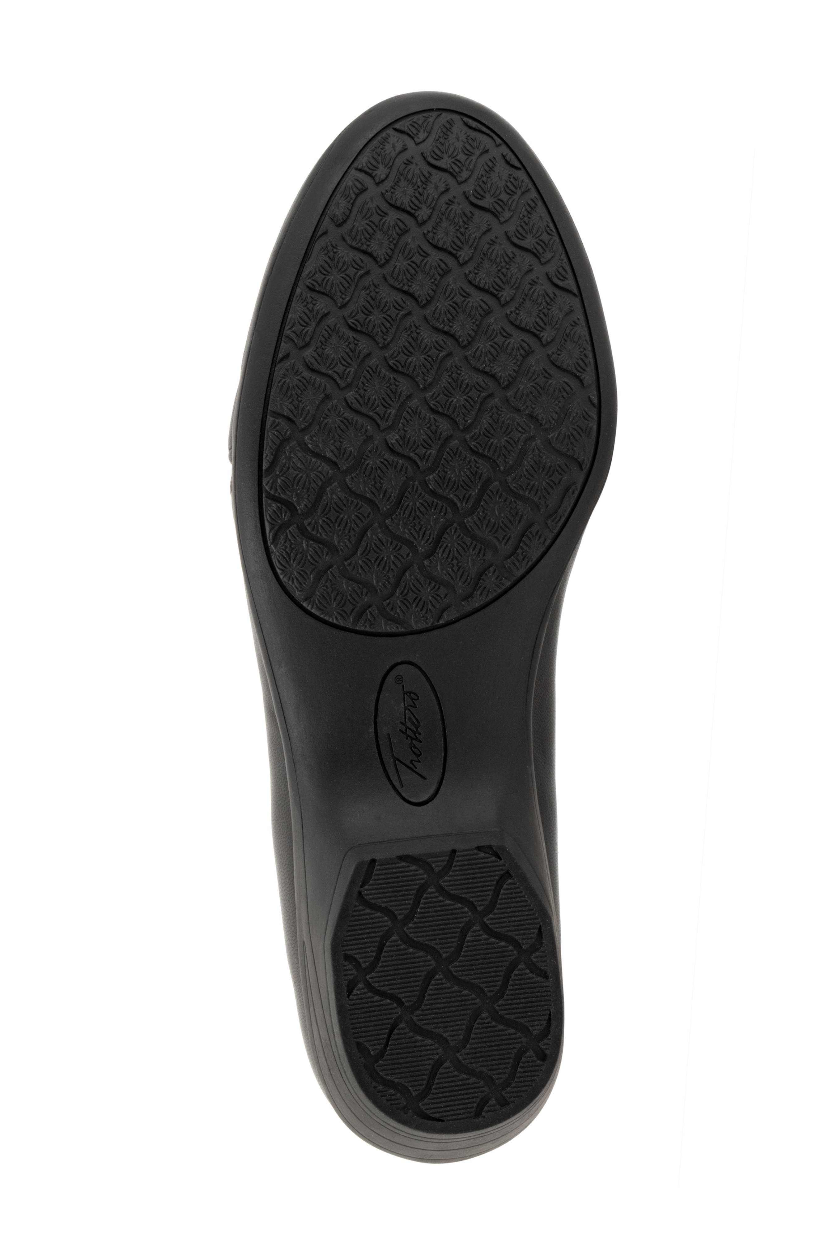 SoftWalk<sup>®</sup> Reagan Flat, Alternate, color, Black