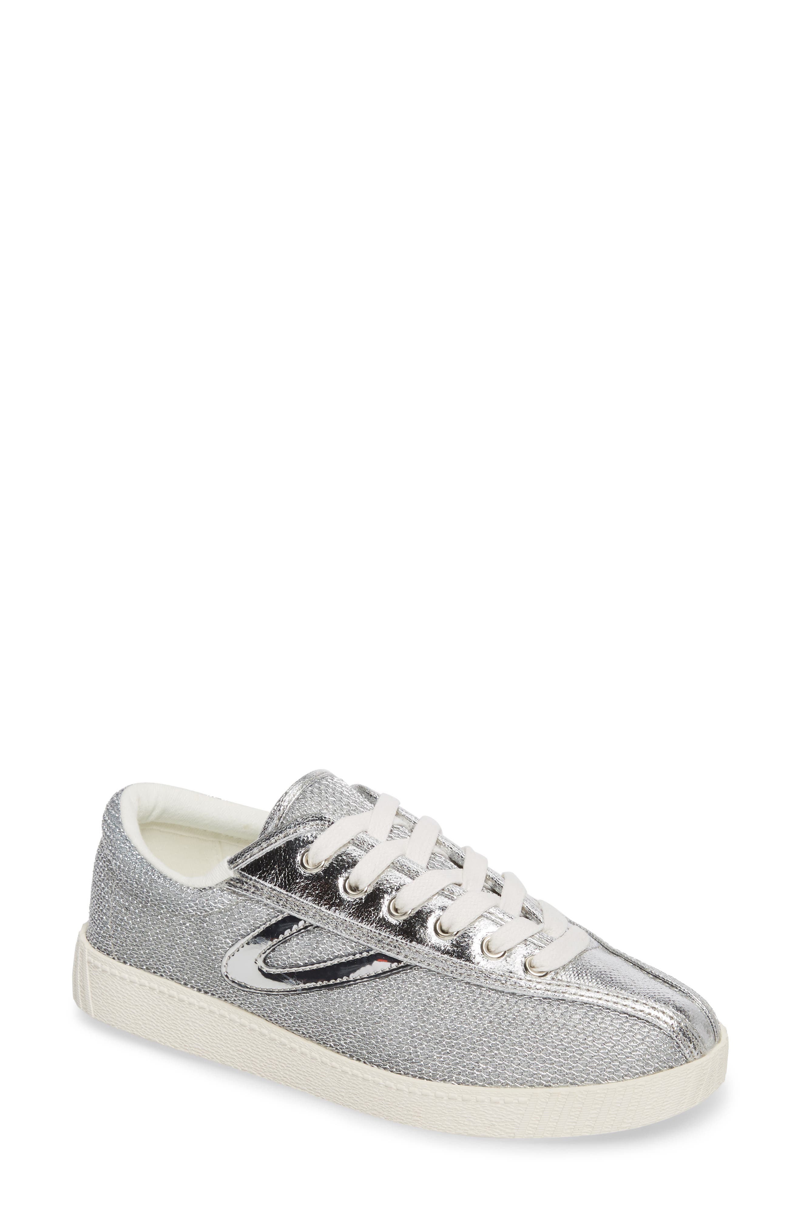 Nylite Plus Sneaker, Main, color, PLATA
