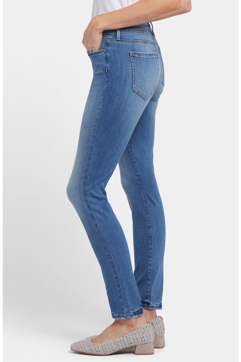 Ami Stretch Skinny Jeans, Alternate, color, BILBAO CREST