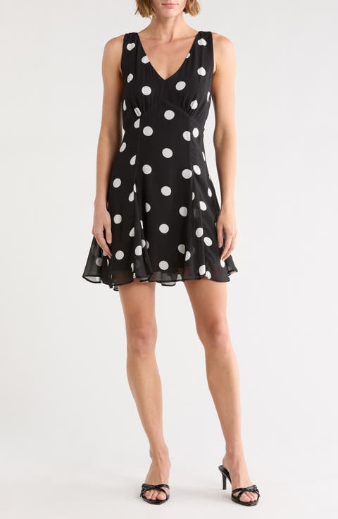 Double V-Neck Sleeveless Dress