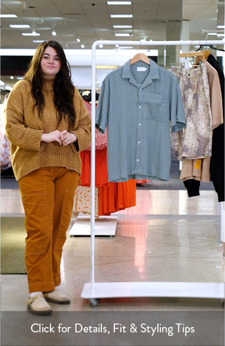 Plissé Short Sleeve Button-Up Shirt, sales video thumbnail