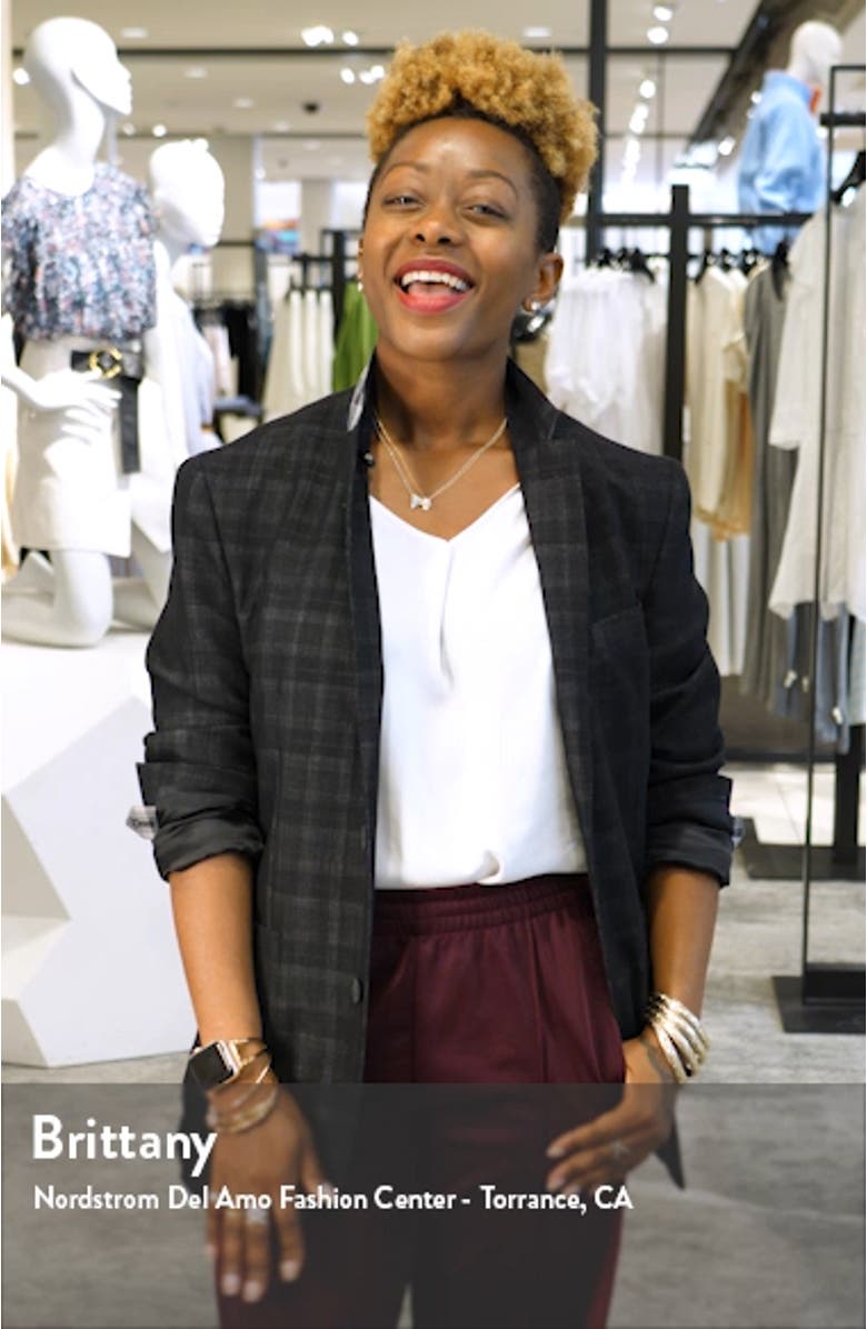 'Arielle' Skinny Jeans, sales video thumbnail