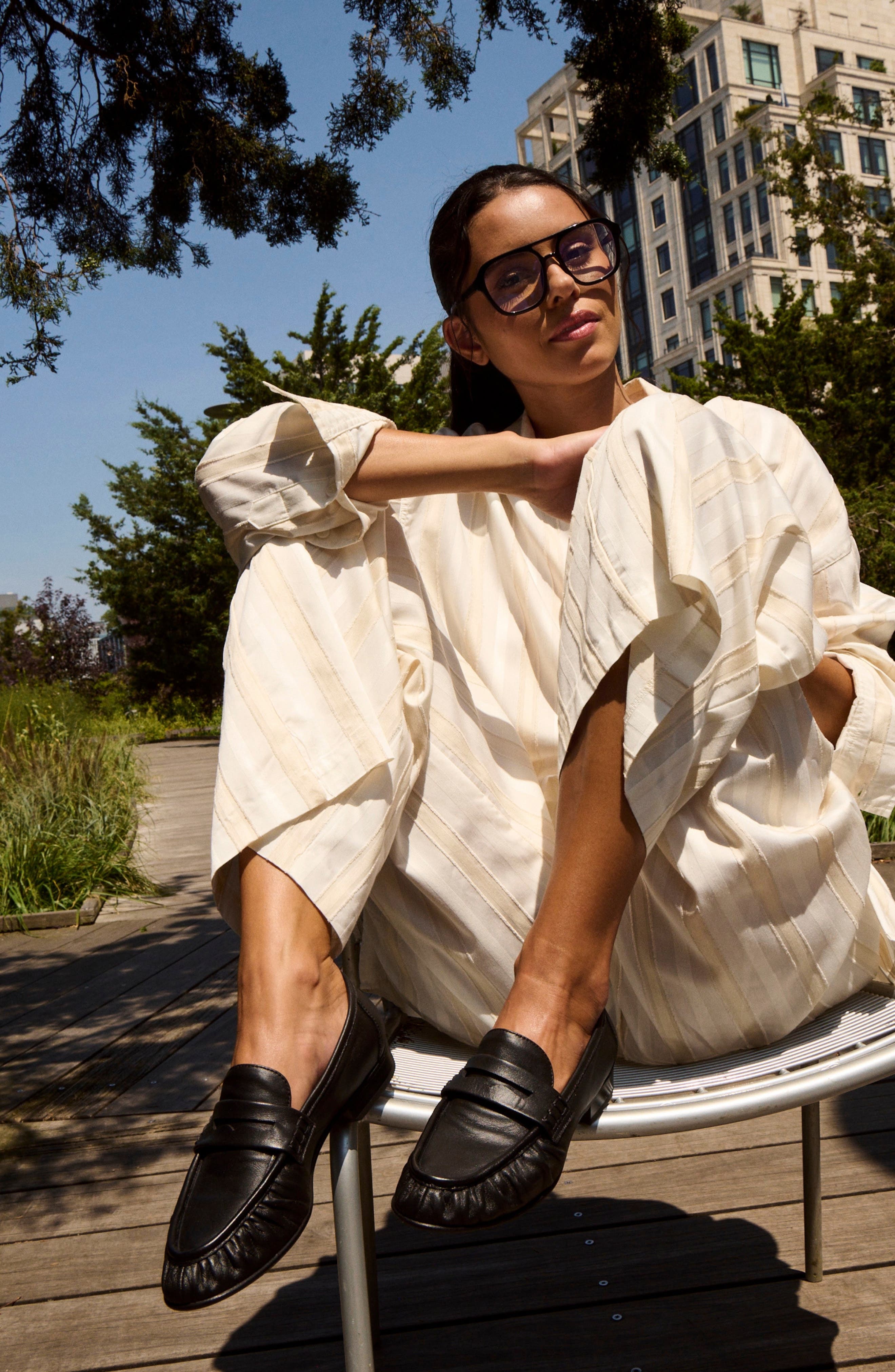 275 Central Viola Penny Loafer, Alternate, color, Black