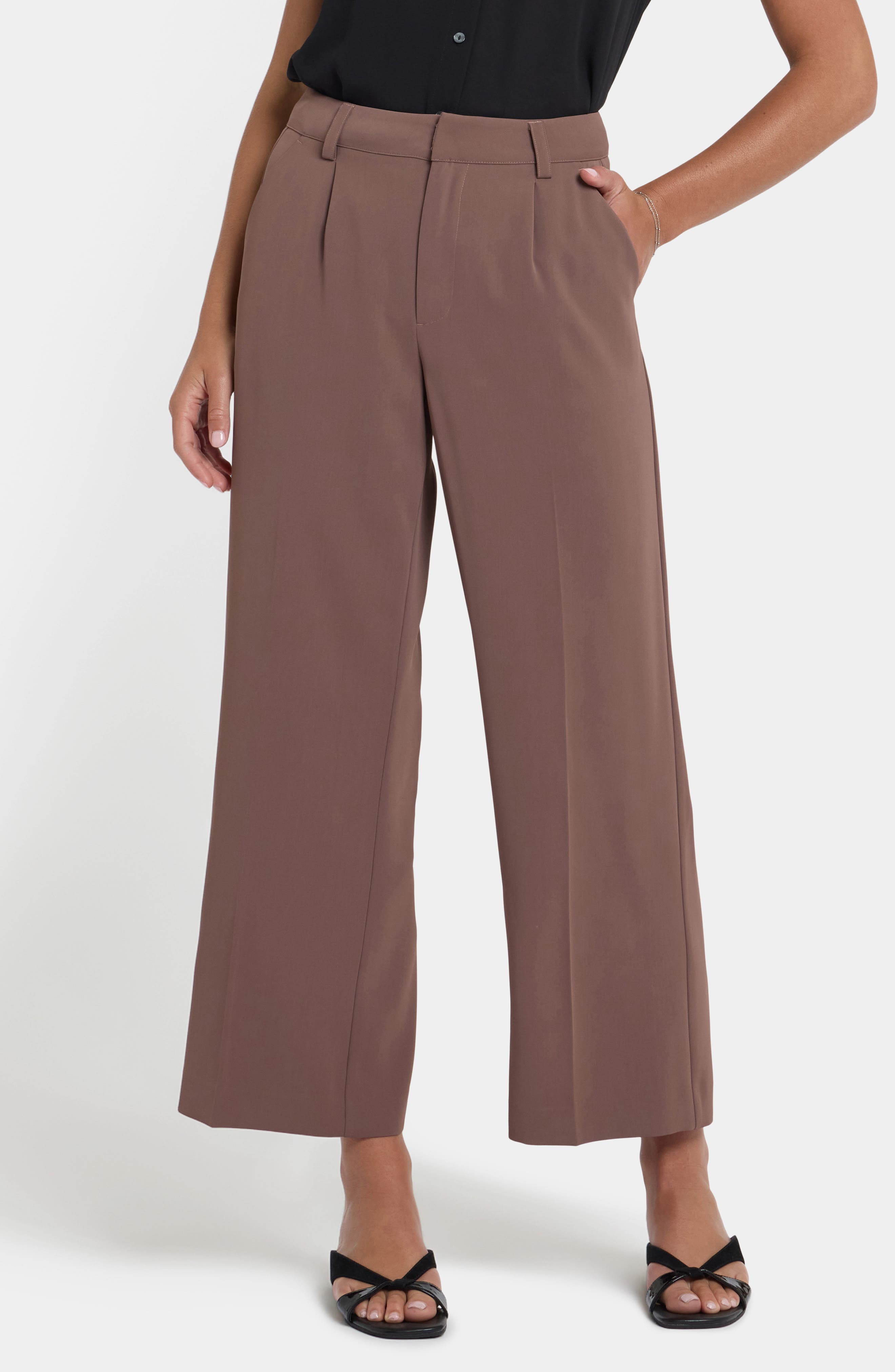DEEP TAUPE