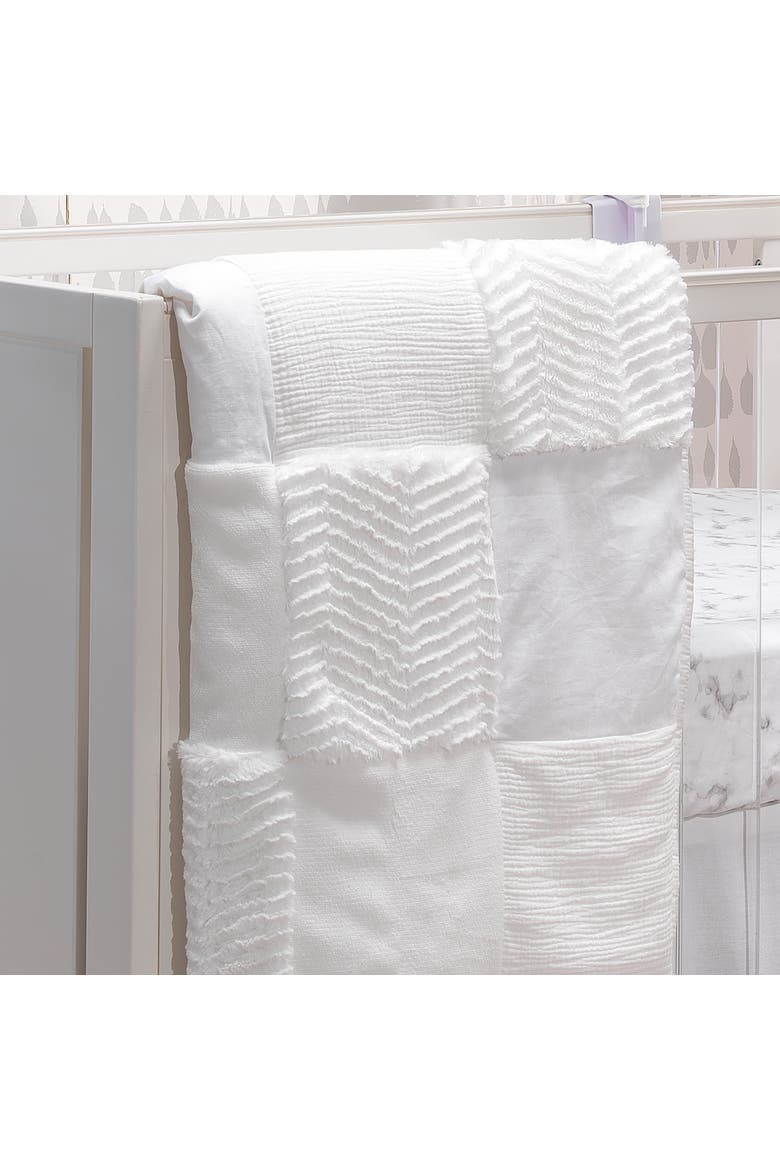 Signature Luxury Textured Patchwork Crib/Toddler Quilt, Alternate, color, White