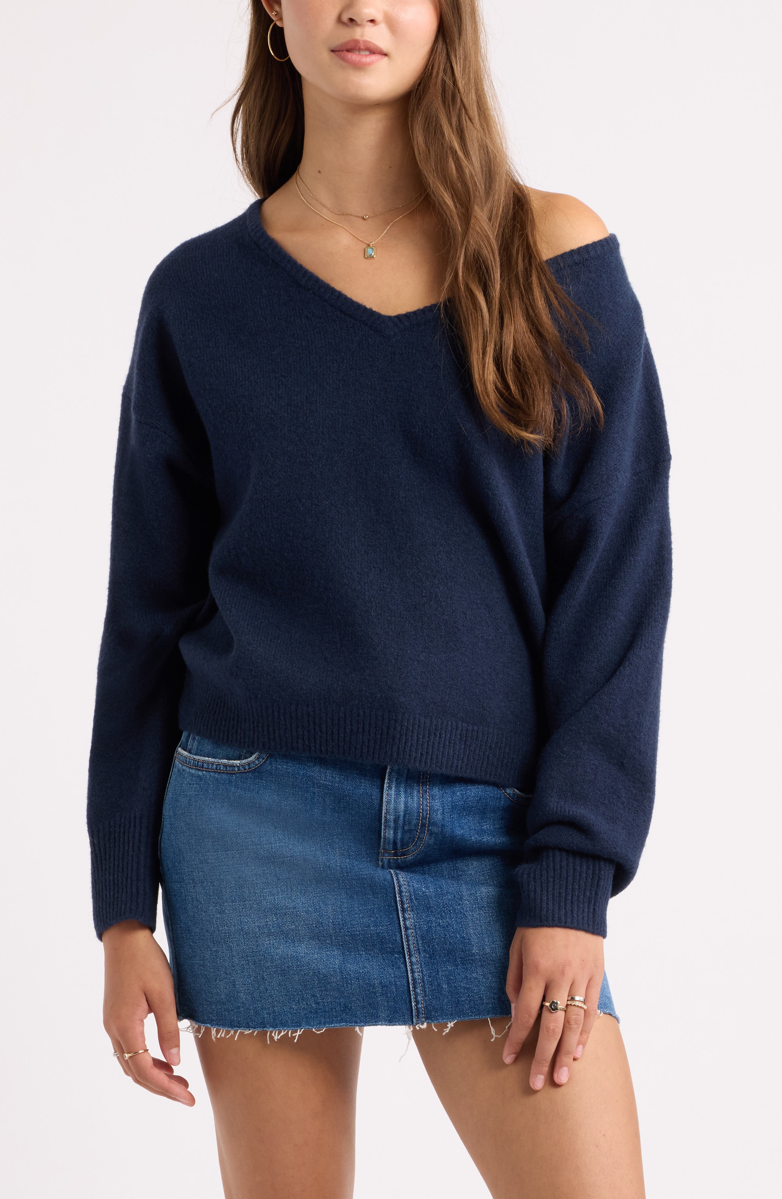 NAVY IRIS