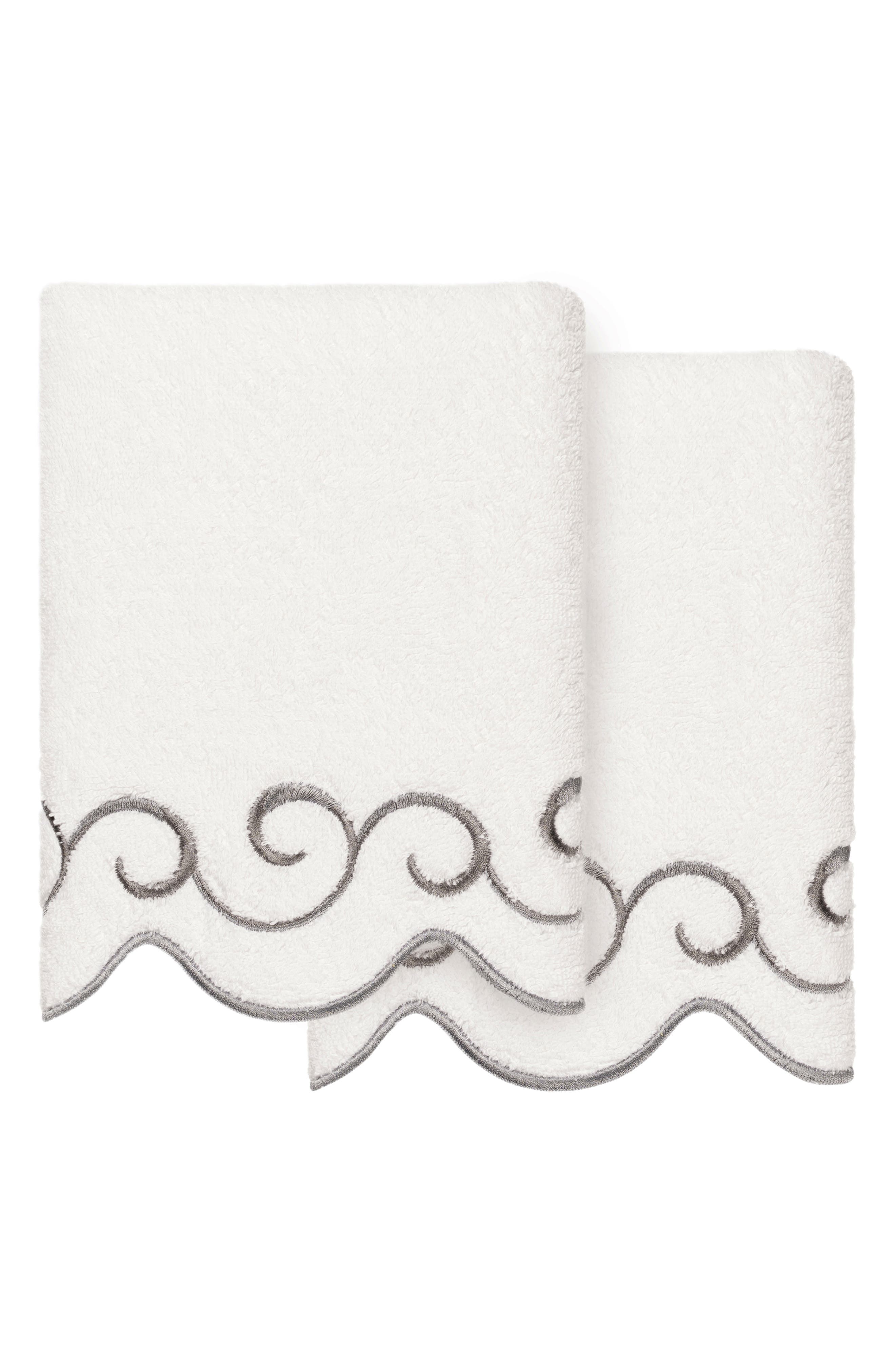 Simplicity Scallop 2-Piece Hand Towel Set
