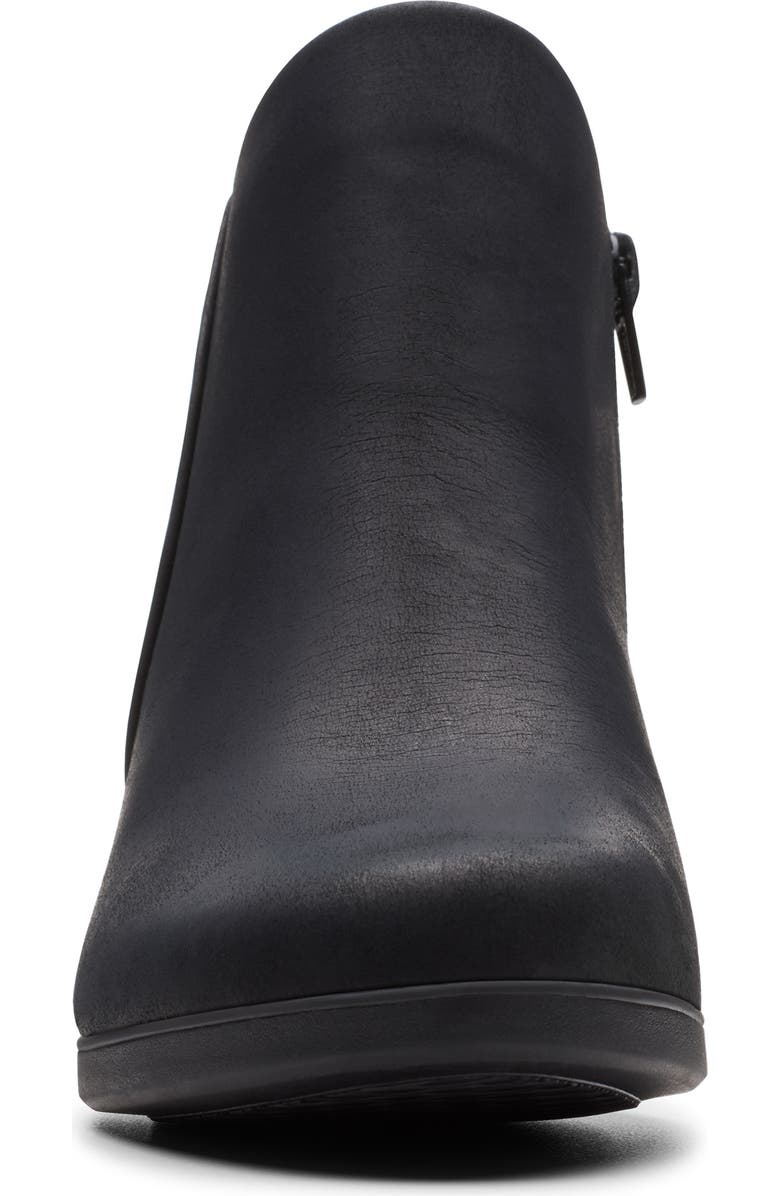Clarks<sup>®</sup> Un Lindel Bootie, Alternate, color,