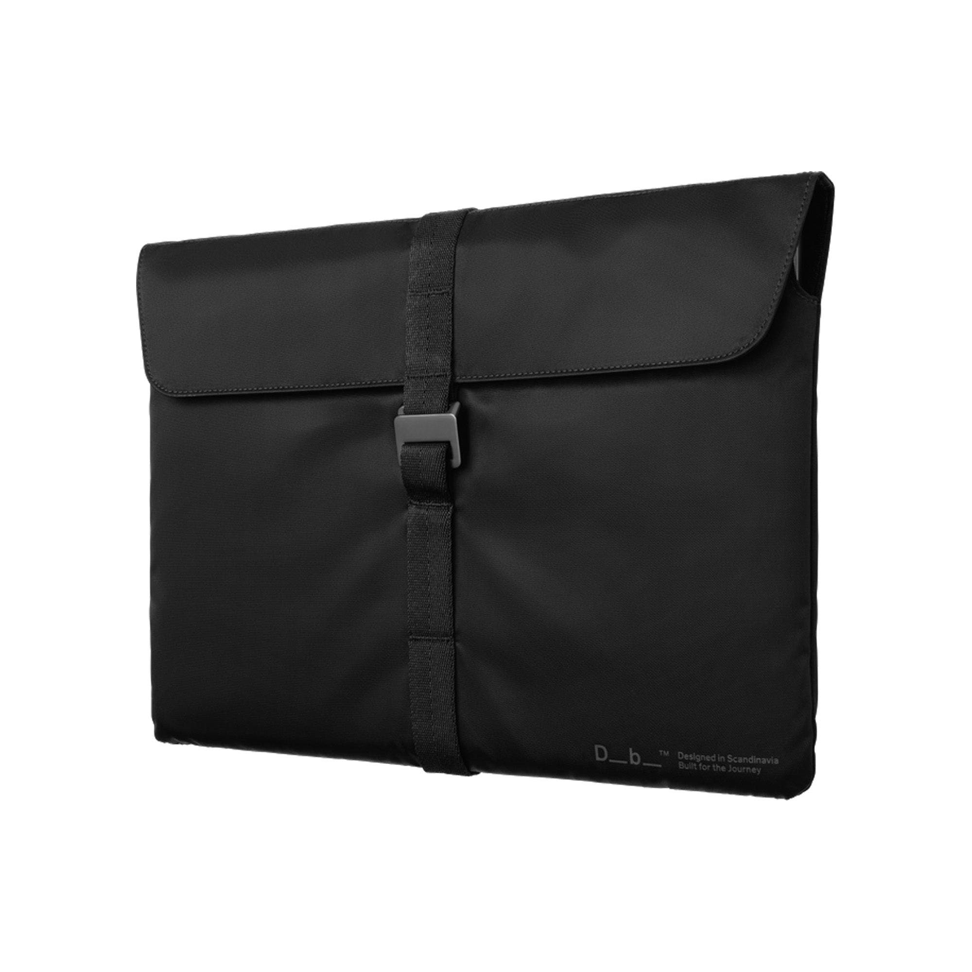 D_b_ Essential Laptop Sleeve, 16 Inch, Alternate, color, 