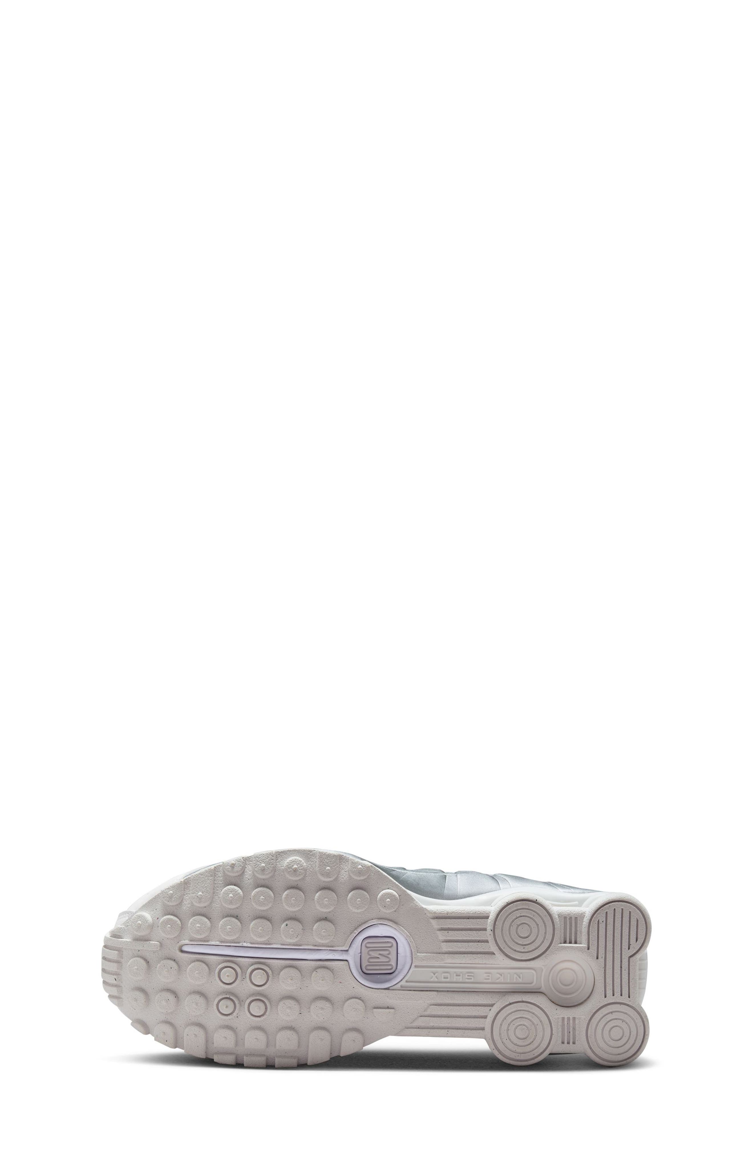 Shox R4 Sneaker, Alternate, color, 101 WHITE/M SILV