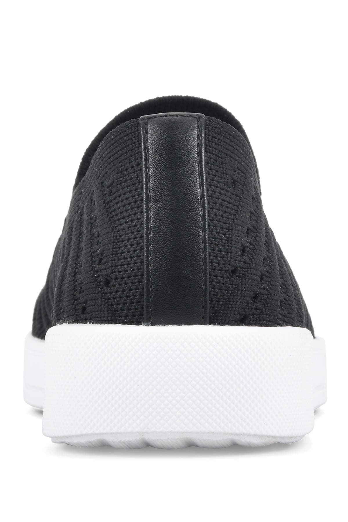 White Mountain Footwear Courage Slip-On Sneaker, Alternate, color, Black/Fabric