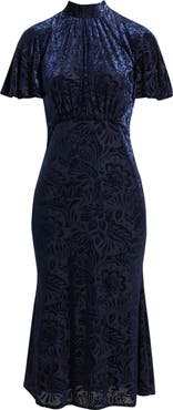 Julia Jordan Velvet Burnout Short Sleeve Midi Dress