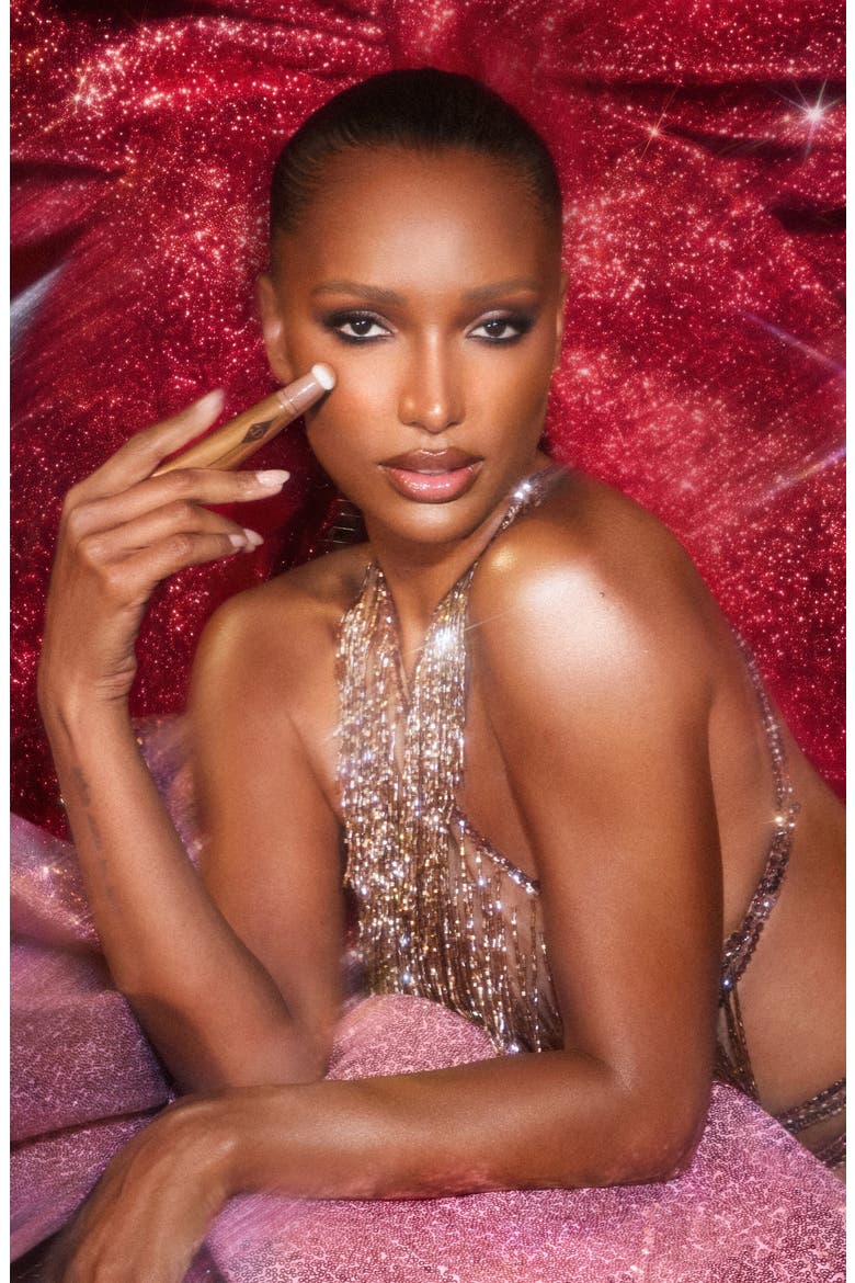 Iconic Hollywood Beauty Secrets 4-Piece Makeup Set $96 Value, Alternate, color, NO COLOR