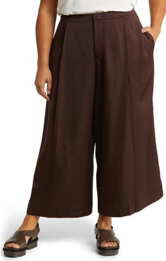Pleat Front Crop Wide Leg Pants