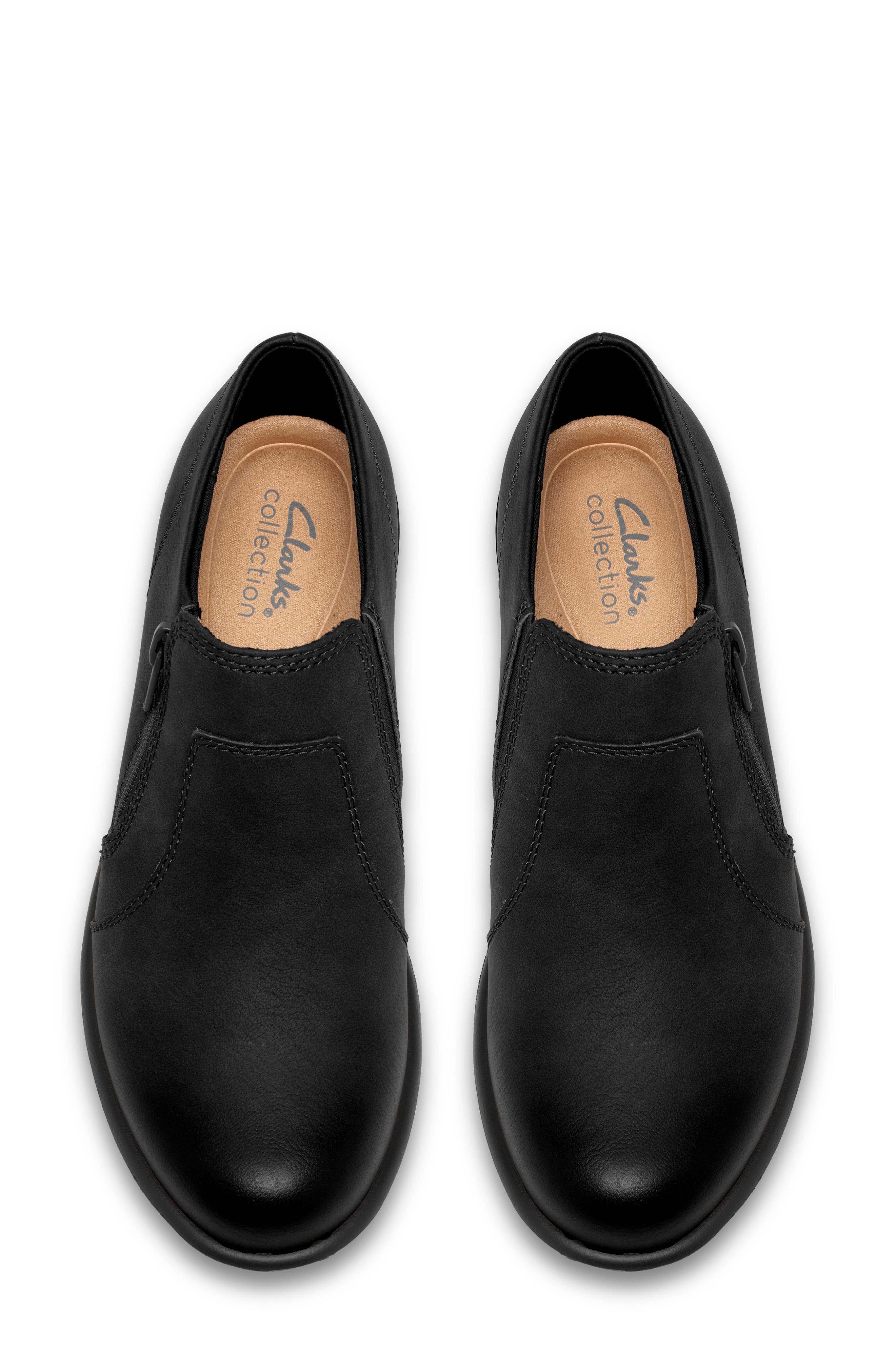 Kynnznie Ankle Bootie, Alternate, color, BLACK LEATHER