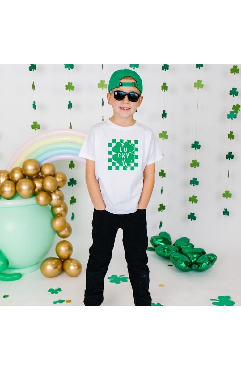 Sweet Wink Lucky Shamrock Checkered St. Patrick's Day Short Sleeve T-Shirt, Alternate, color, 