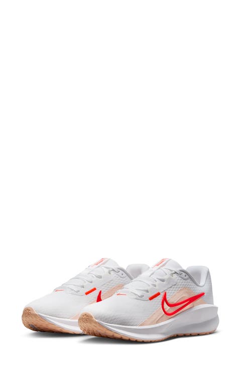 Downshifter 13 Sneaker (Women)
