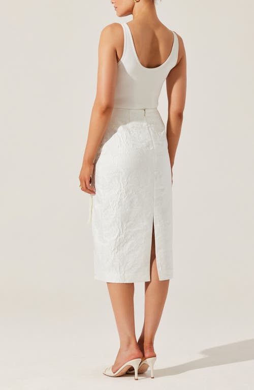 Astr The Label Jazmin Jacquard Pencil Skirt In White