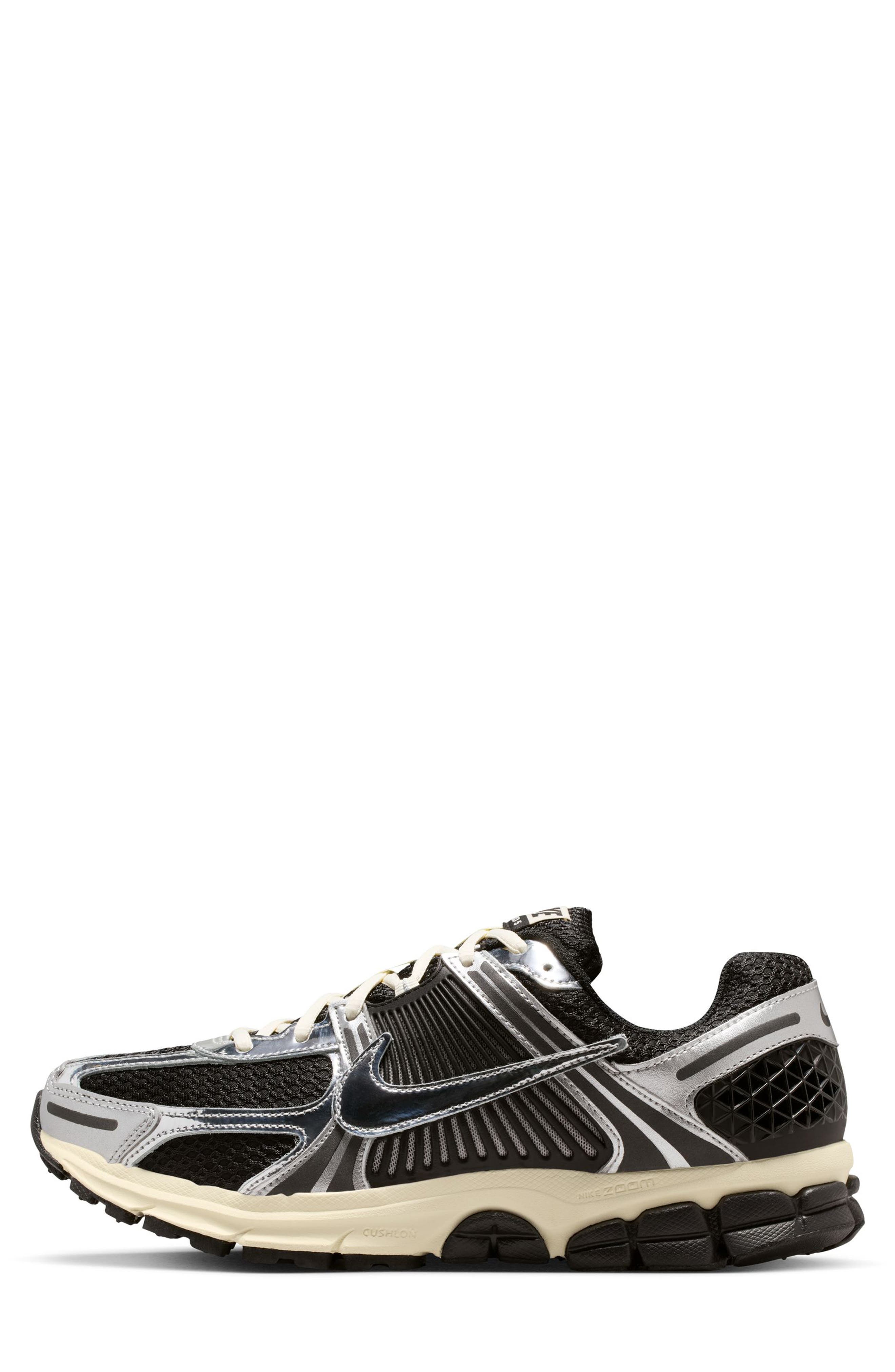 Zoom Vomero 5 Sneaker, Alternate, color, BLACK/ CHROME