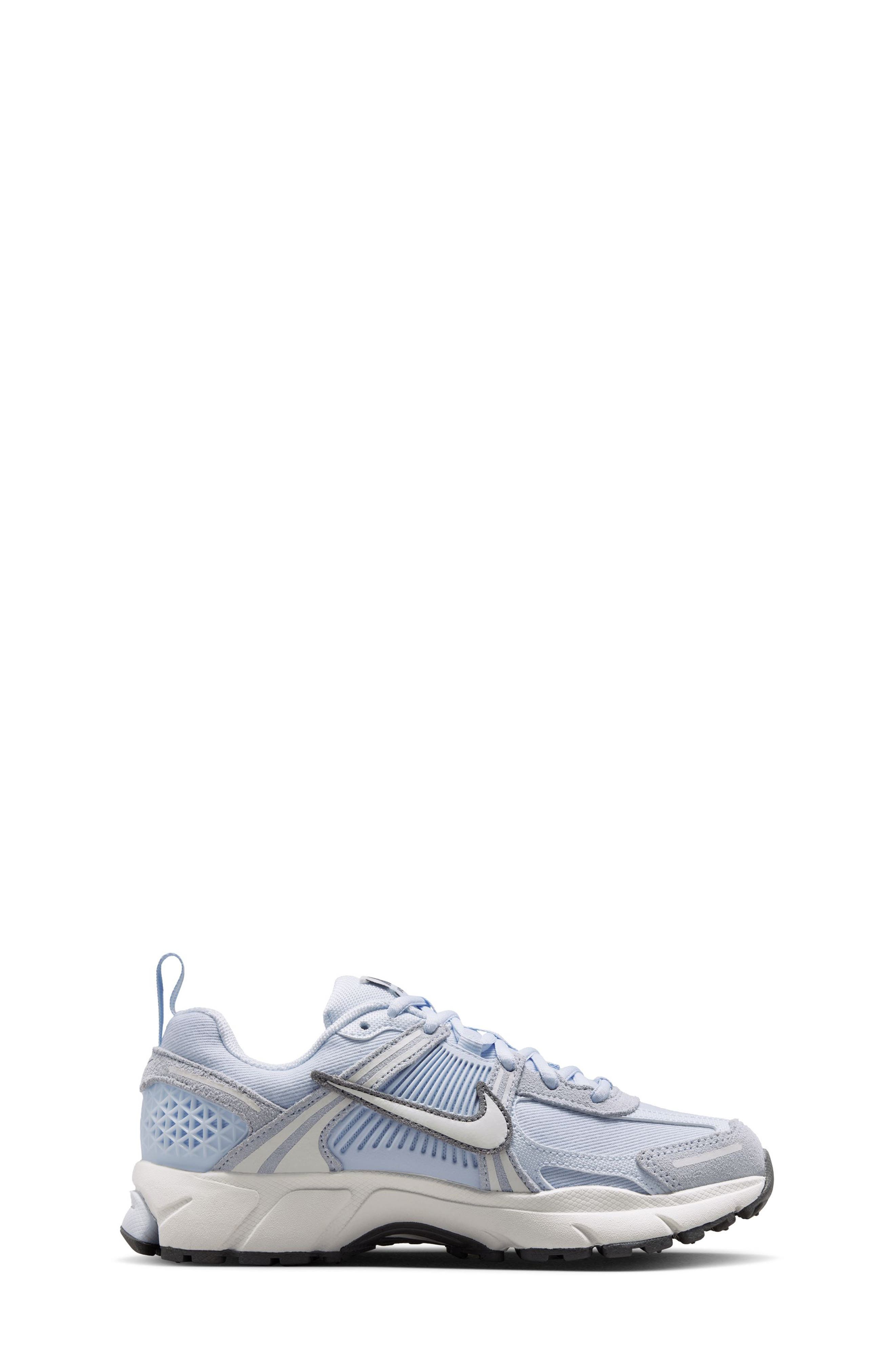 Nike Kids' Vomero 5 Sneaker, Alternate, color, Grey/ White/ Pencil Point