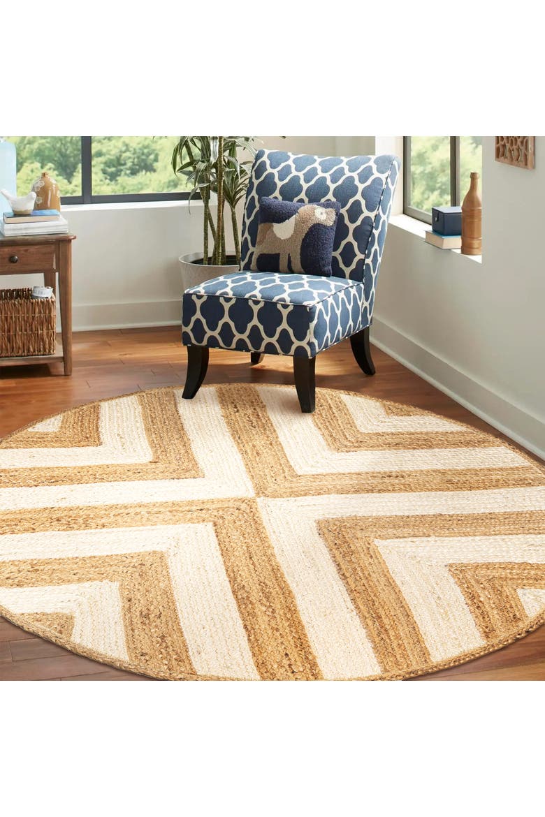 Piper Two-Tone Chevron Round Jute Round Area Rug, Alternate, color, Cream/Natural