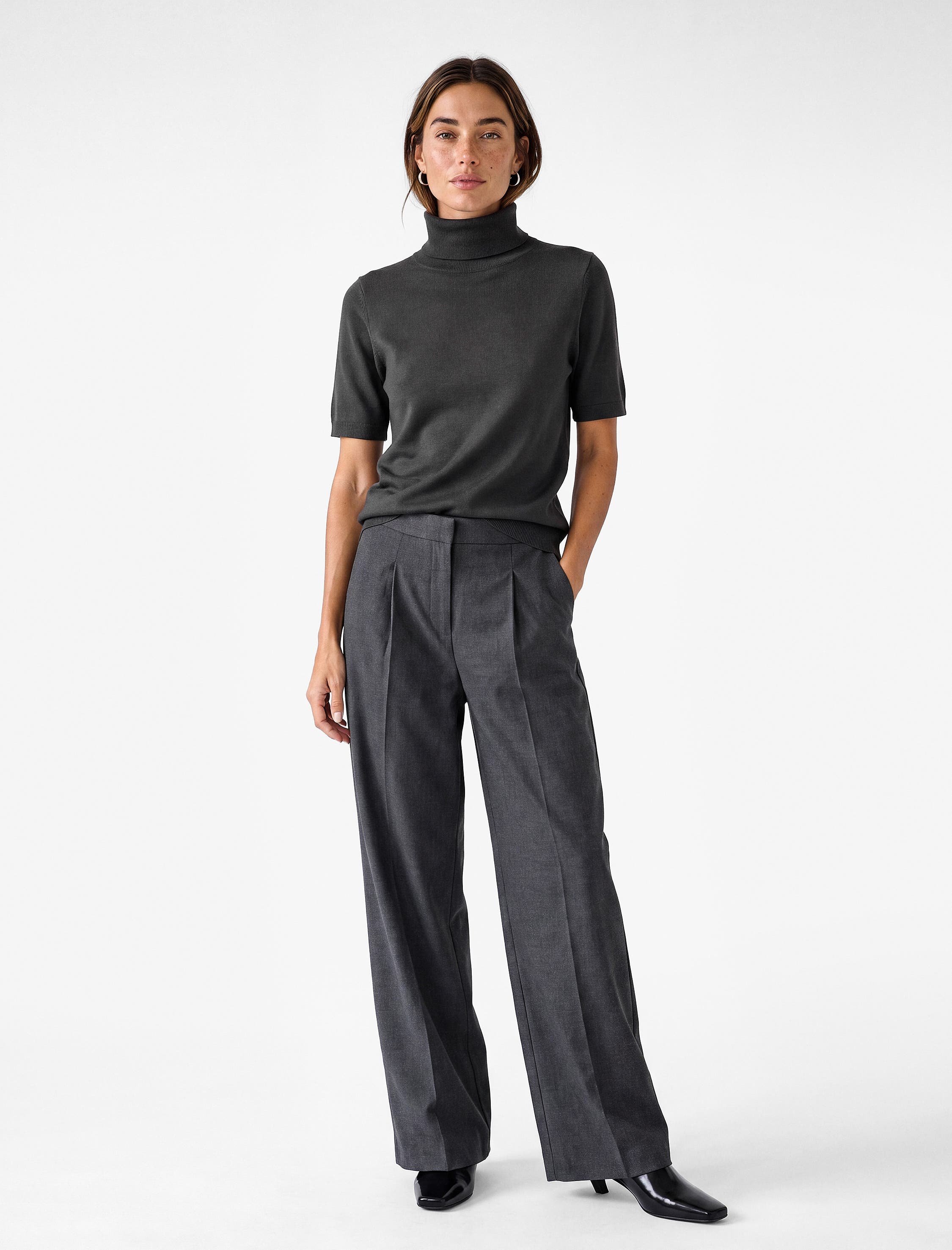 ANTHRACITE