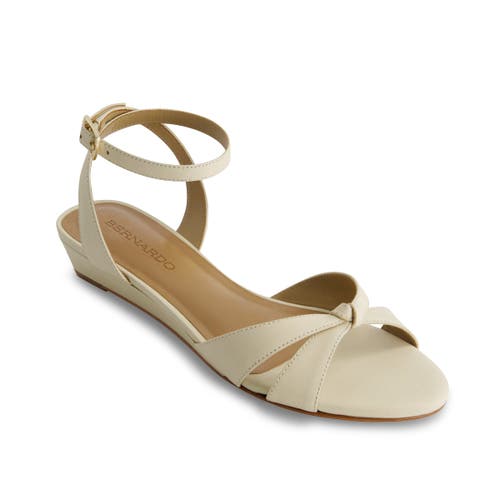 BERNARDO FOOTWEAR BERNARDO FOOTWEAR GARCEL DEMI-WEDGE SANDAL