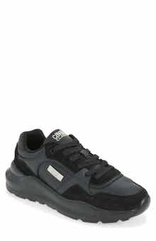 Low Top Sneaker