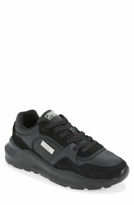 Low Top Sneaker
