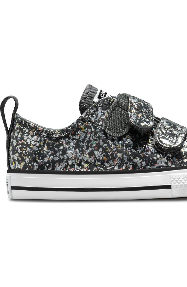 Converse Kids' Chuck Taylor<sup>®</sup> All Star<sup>®</sup> 2V Oxford Sneaker, Alternate, color,