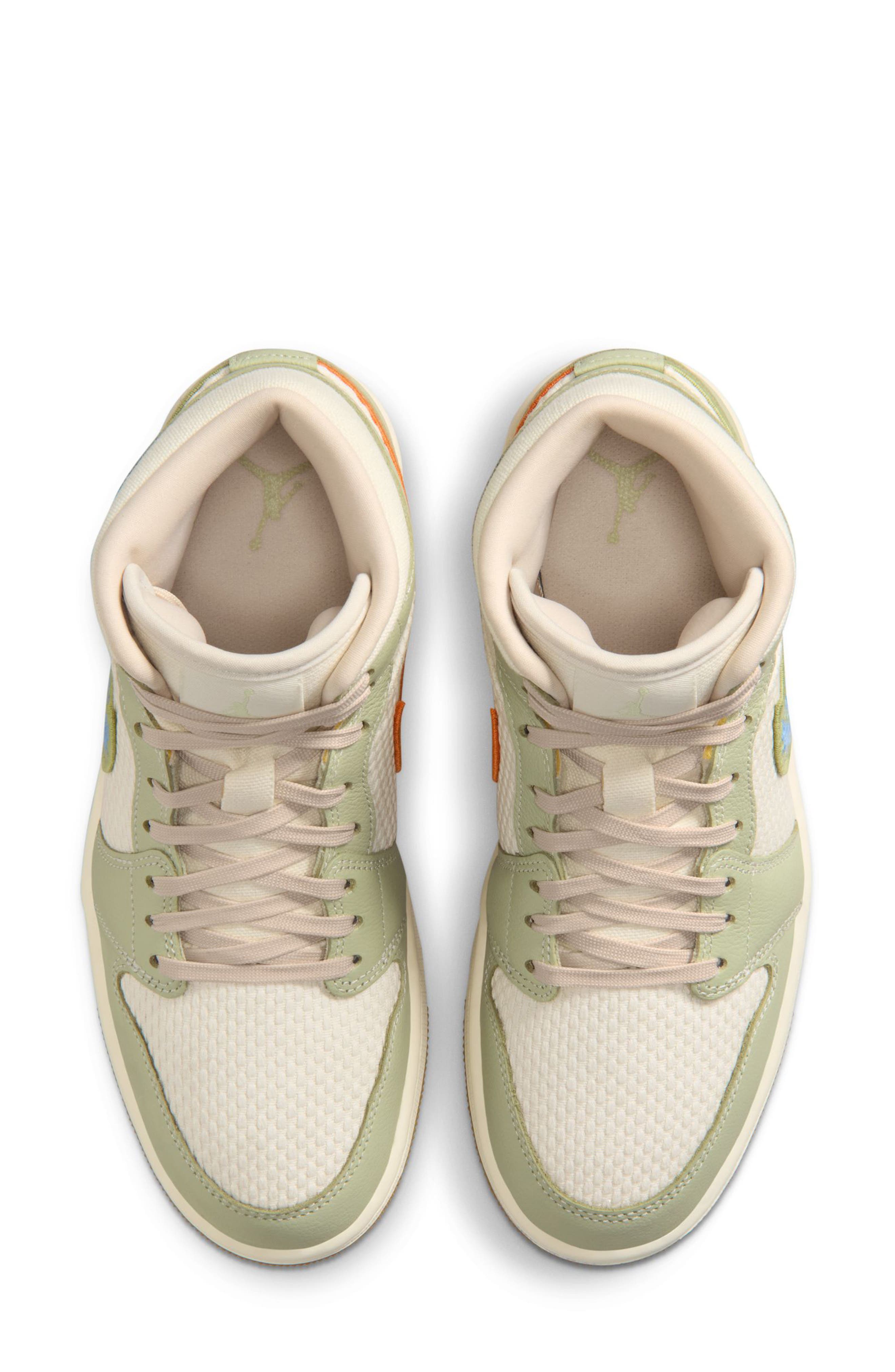 Jordan Air Jordan 1 Mid SE Basketball Sneaker, Alternate, color, Olive Aura/ Blue/ Pearl White