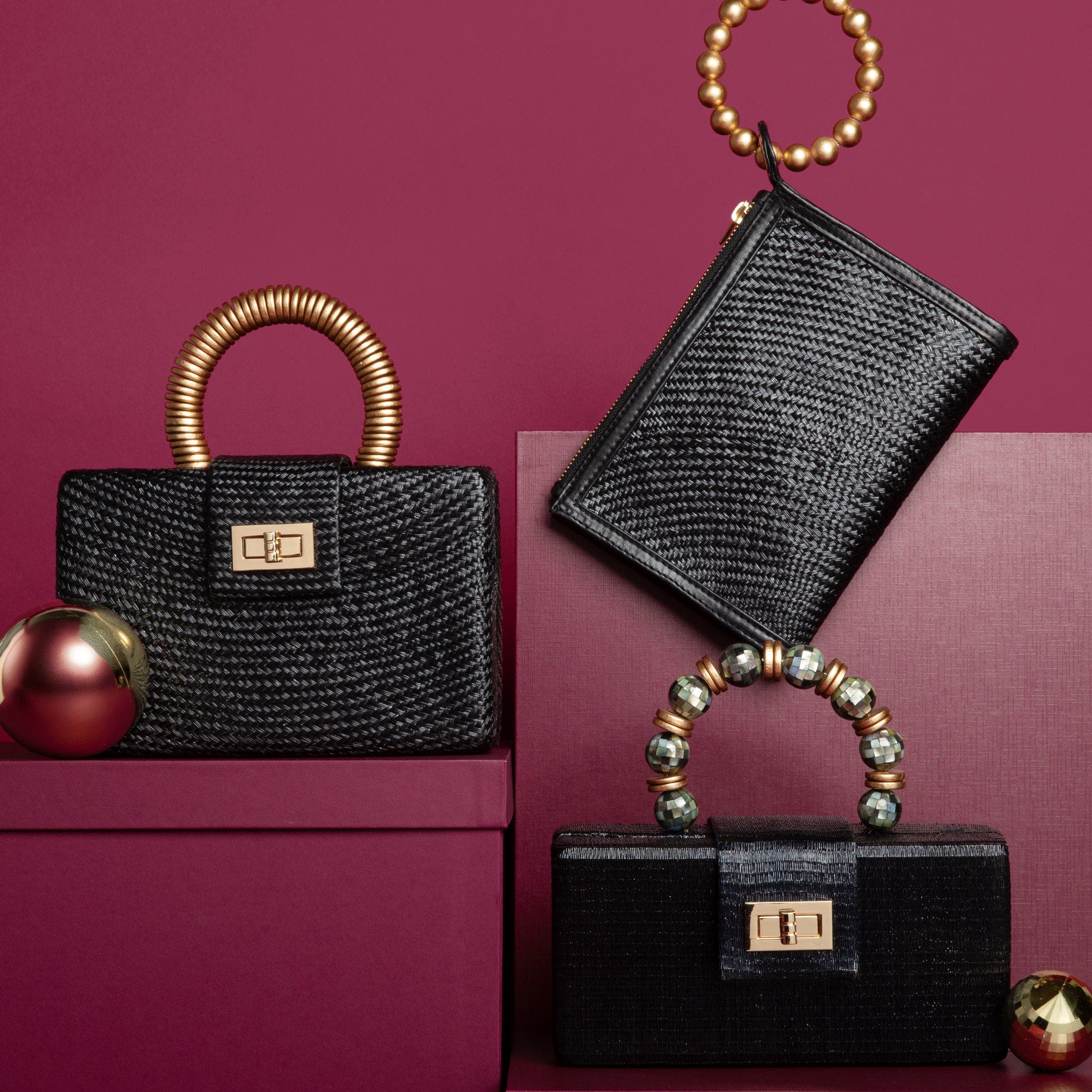 Soli & Sun THE SERENA Clutch with Shell Inlay Bead Handle, Alternate, color, Black