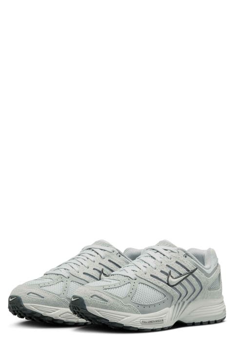 Air Pegasus 2005 Sneaker (Women)