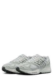 Nike Air Pegasus 2005 Sneaker