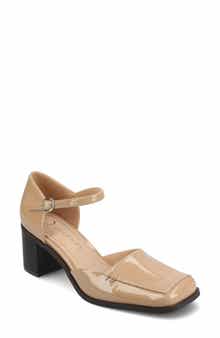 Journee Collection Evangeline Block Heel Pump
