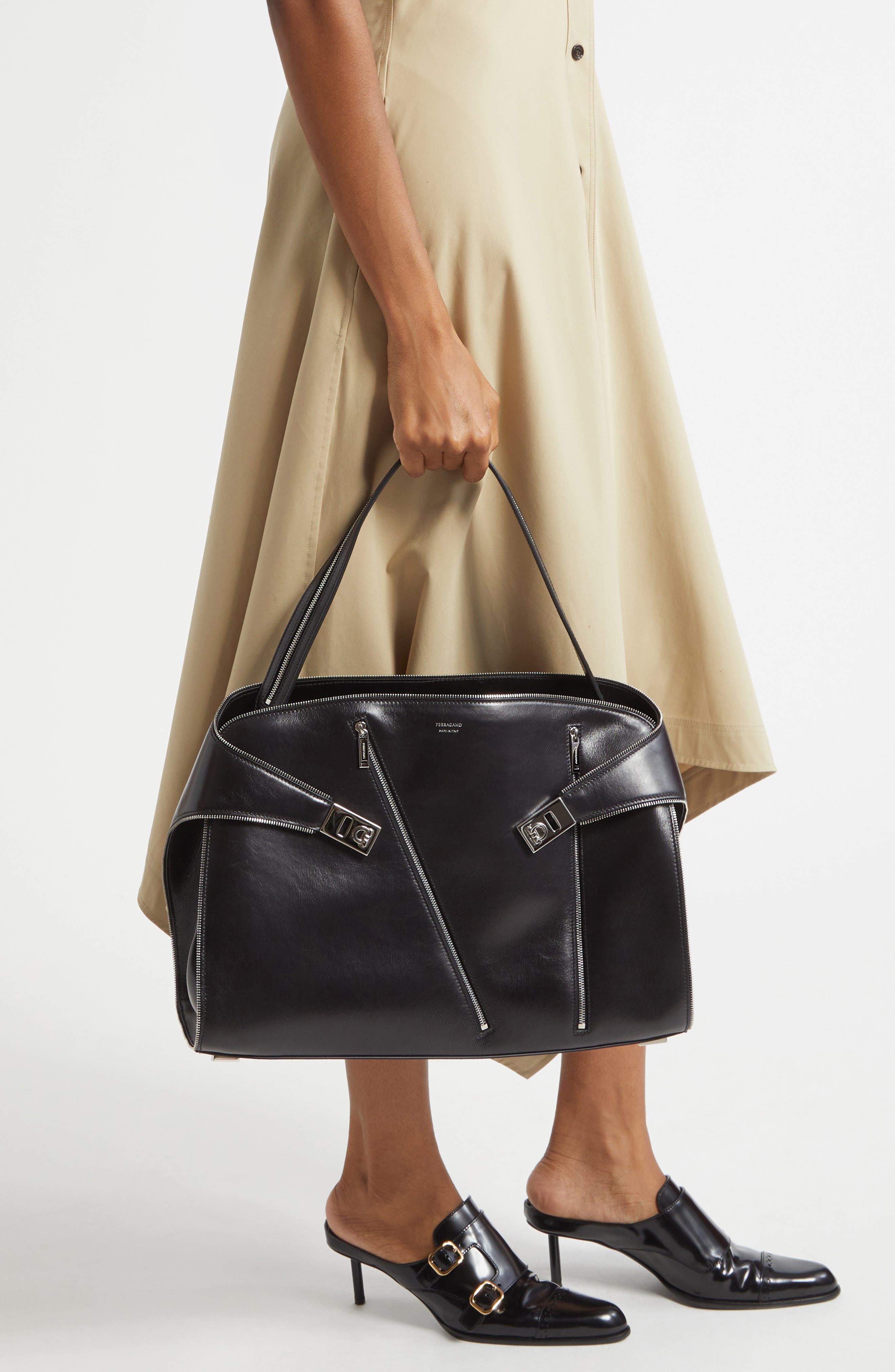 Medium Hug Multizip Shoulder Bag, Alternate, color, NERO