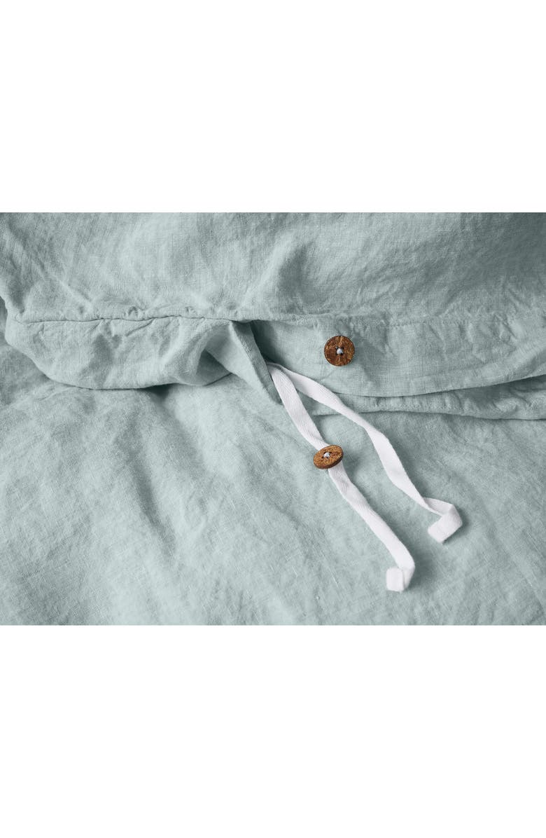 Coyuchi Relaxed Organic Linen Duvet Cover, Alternate, color, Pacific Blue Chambray