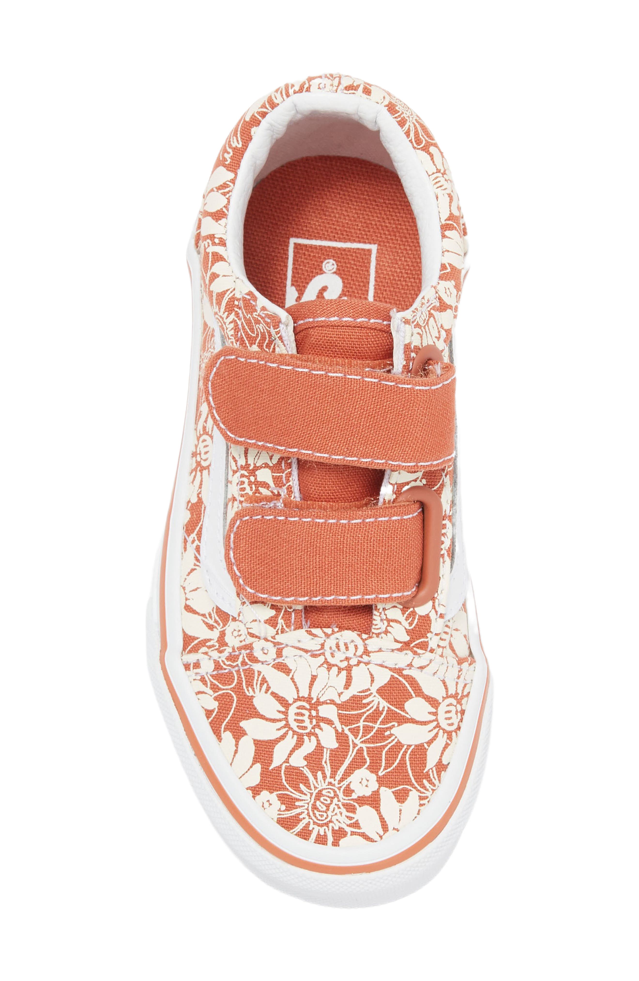 Vans Kids' Old Skool V Sneaker, Alternate, color, 