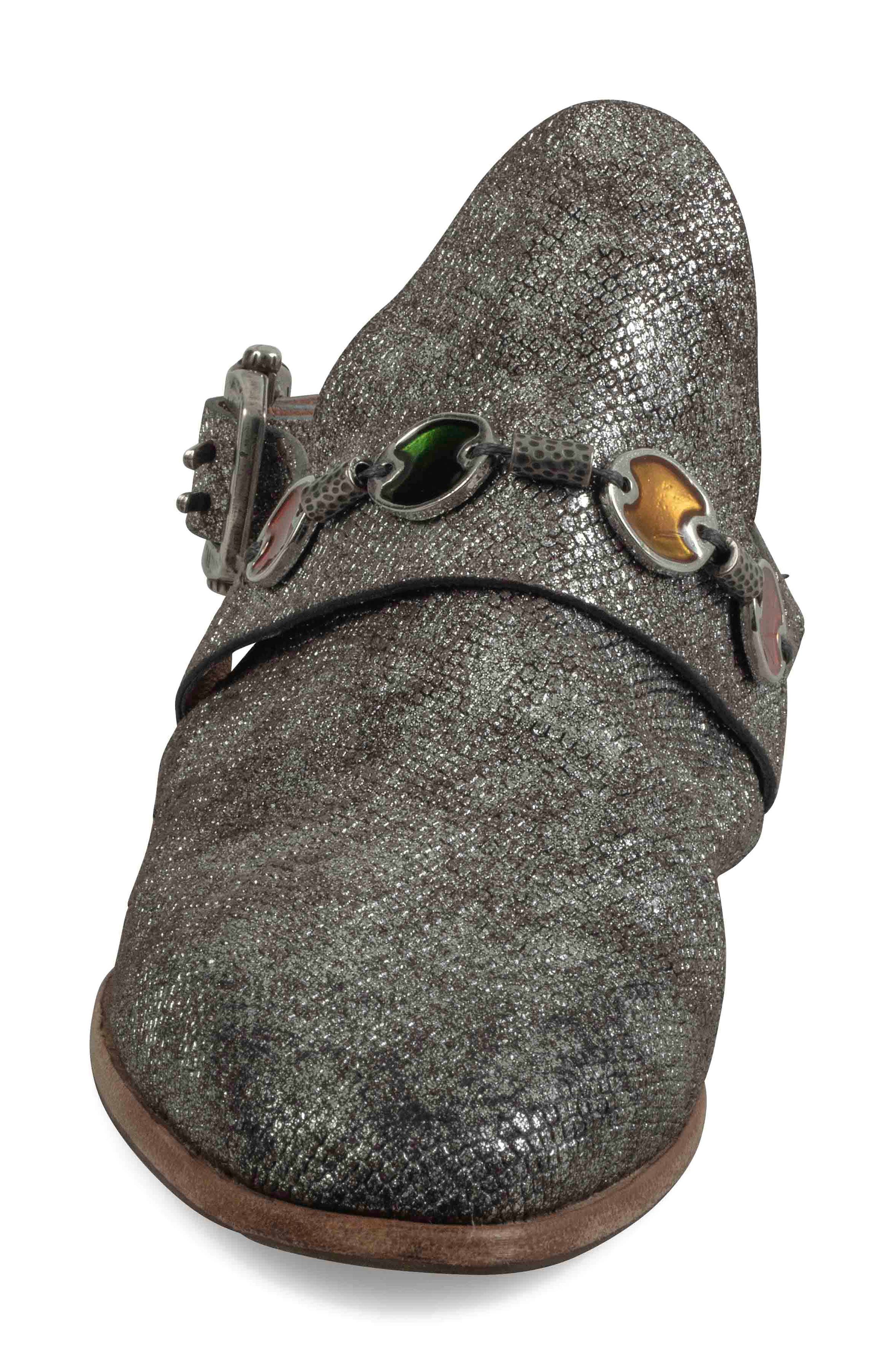 Gallagher Flat, Alternate, color, PEWTER