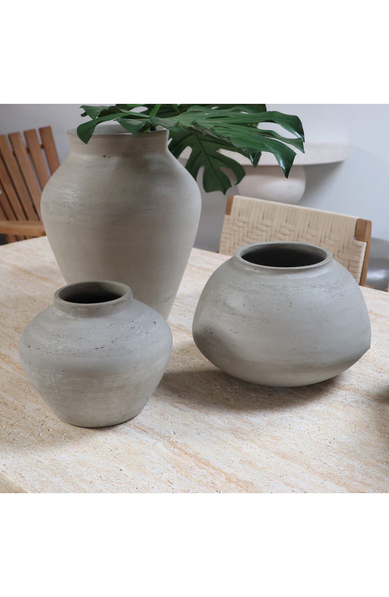 Dovetail Furniture Aria Cement Outdoor Vase, Alternate, color, Natural
