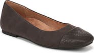 Vionic Hollen Cap Toe Flat