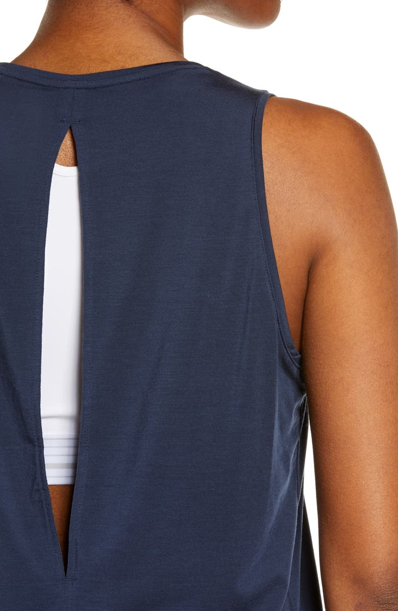 On Active Tank, Alternate, color,