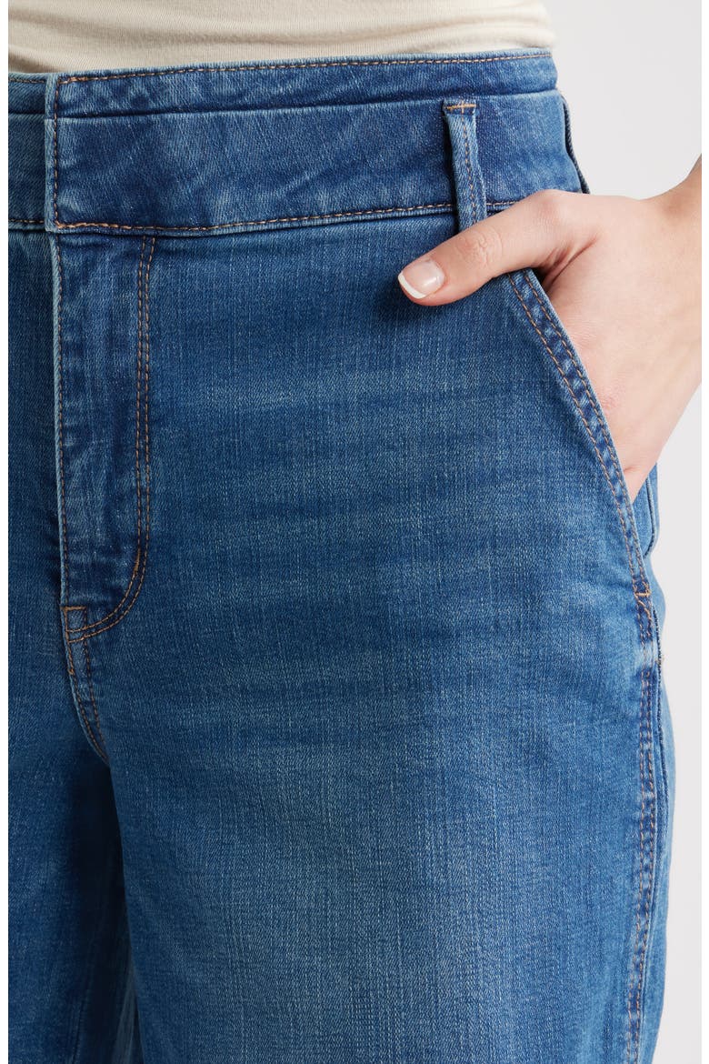 High Waist Relaxed Denim Shorts, Alternate, color, BLUE