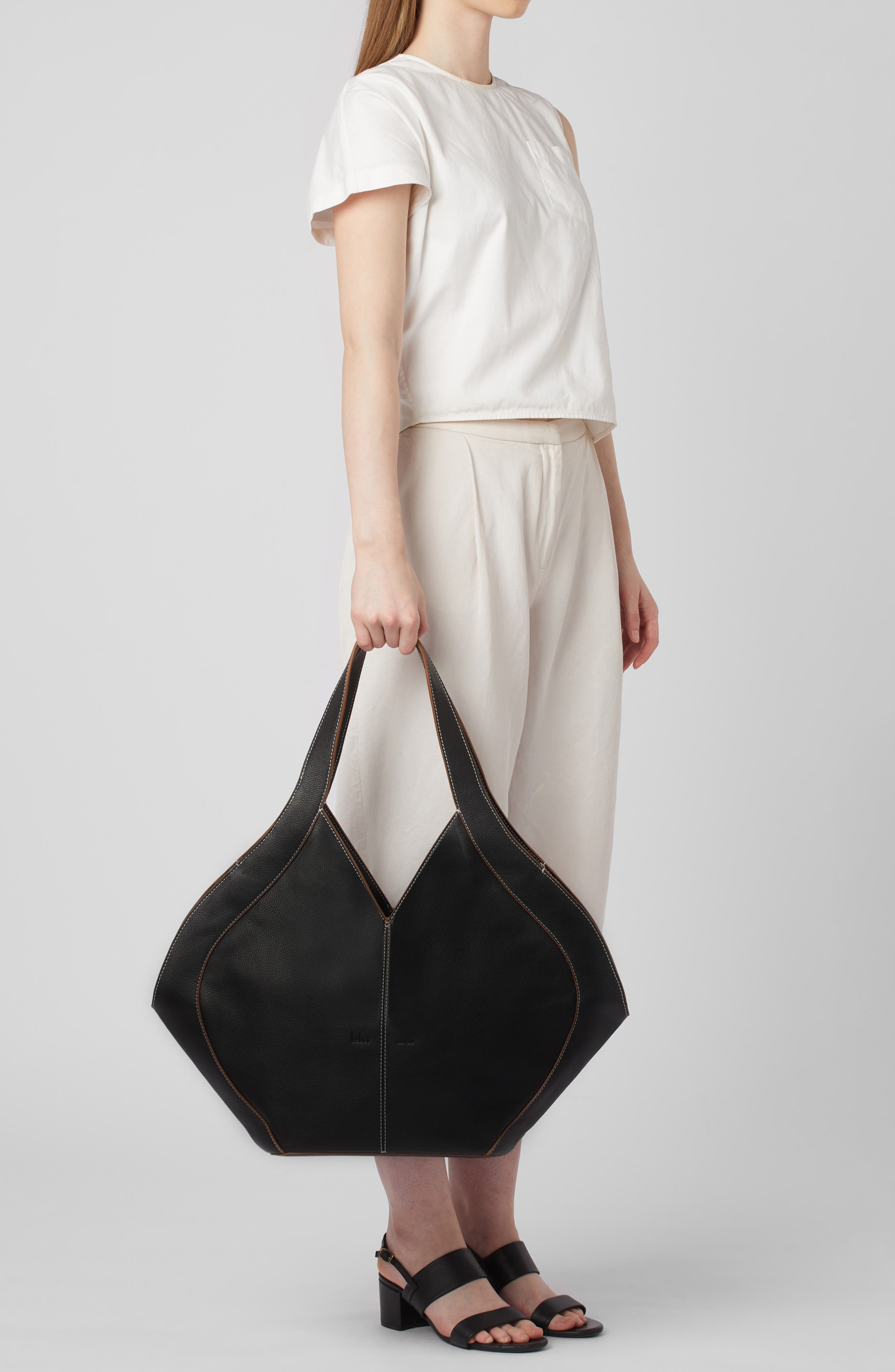 behno Safra Pebble Leather Tote, Alternate, color, Black