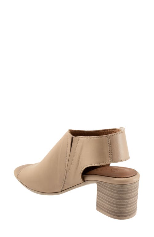 Bueno Rachel Block Heel Sandal In Taupe